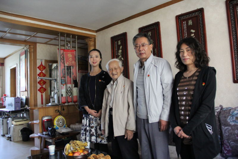 中共青海省第三建筑工程有限公司支部委員會(huì)開(kāi)展“走訪慰問(wèn)暖人心，紅色精神永傳承”活動(dòng)